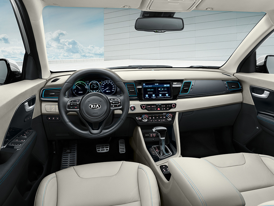Discover The New Kia Niro Plug In Hybrid Motors Europe More Kia Niro Plug In Hybrid Interior